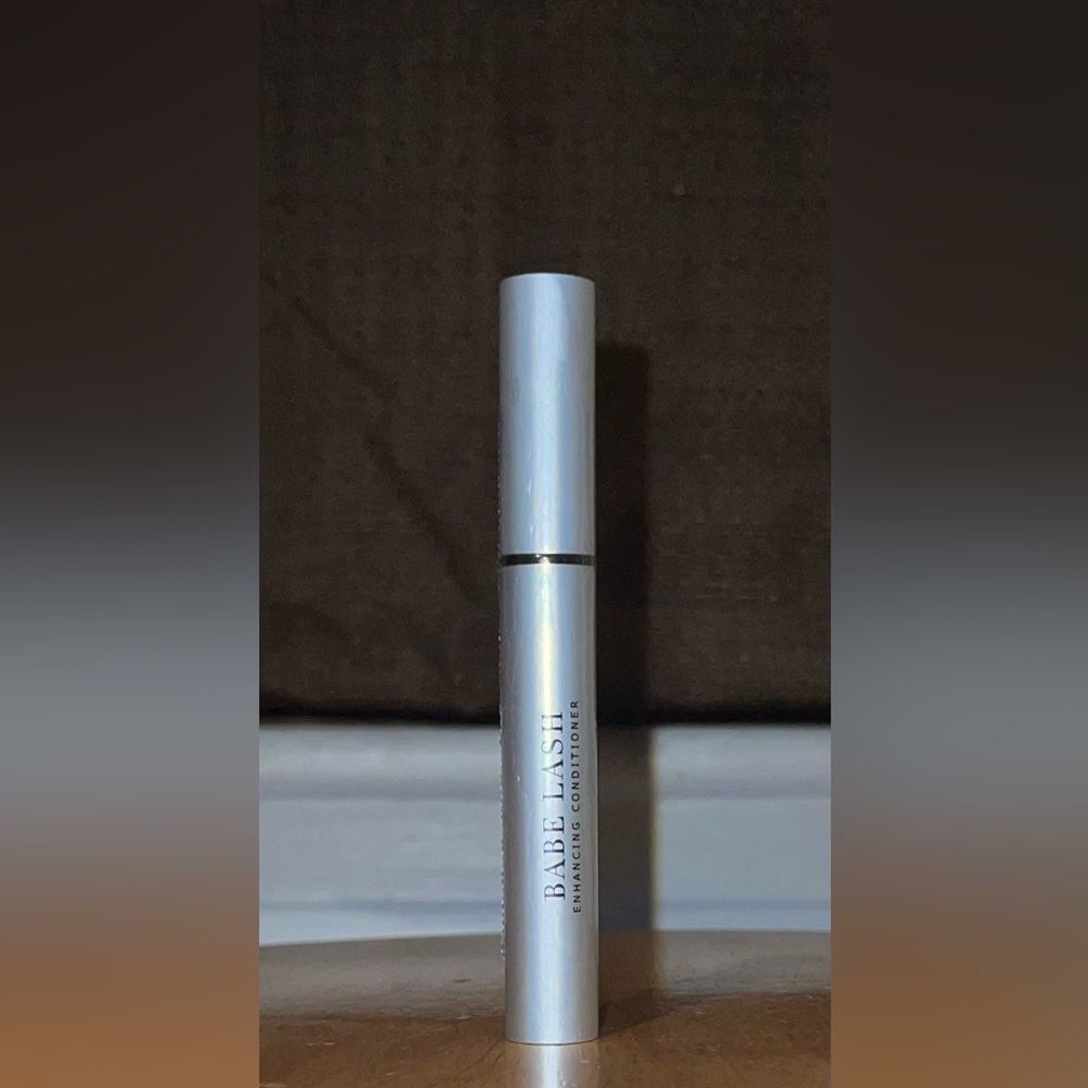 Babe lash enhancing conditioner. Sealed. New.